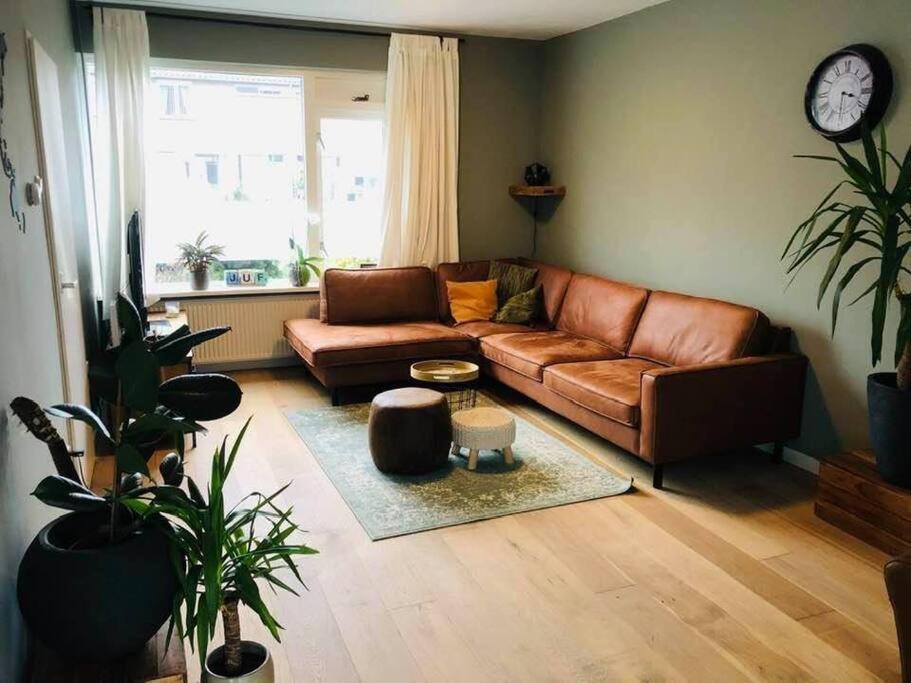 Compleet Huis In Nijmegen Lägenhet Exteriör bild