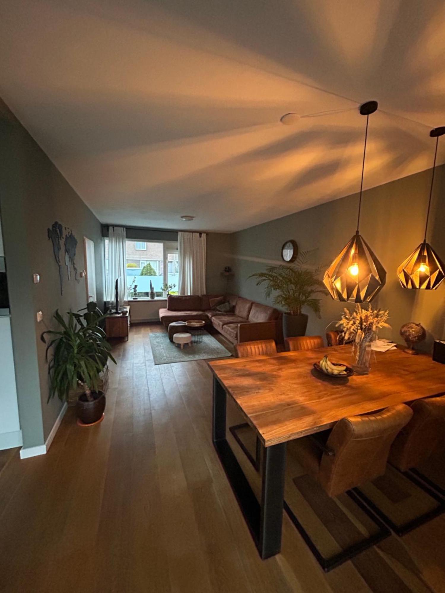 Compleet Huis In Nijmegen Lägenhet Exteriör bild